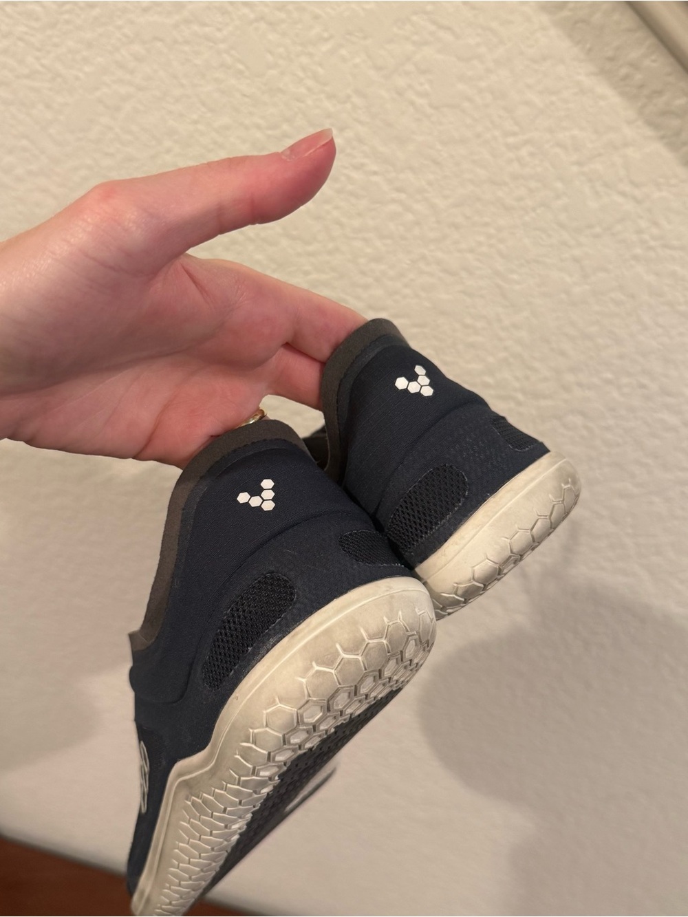 Vivo Barefoot Men's Navy Athletic Lace-Up Sneakers - Picture 4 of 5